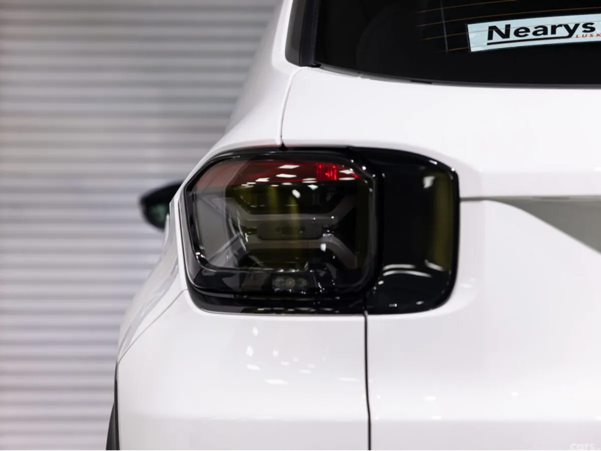 Jeep Avenger SUV, Petrol Hybrid, 2026, White