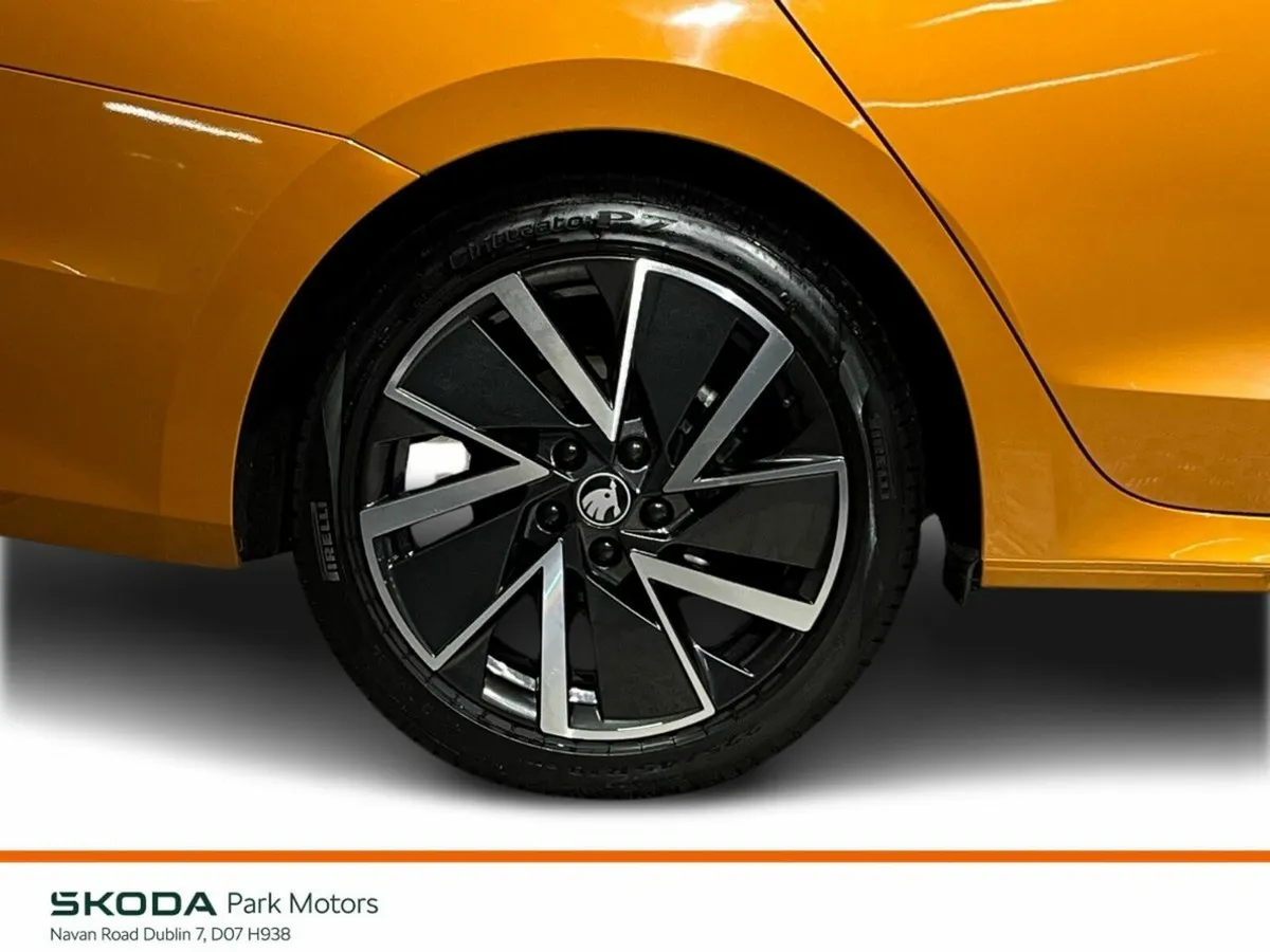Skoda Octavia Estate, Diesel, 2025, Orange