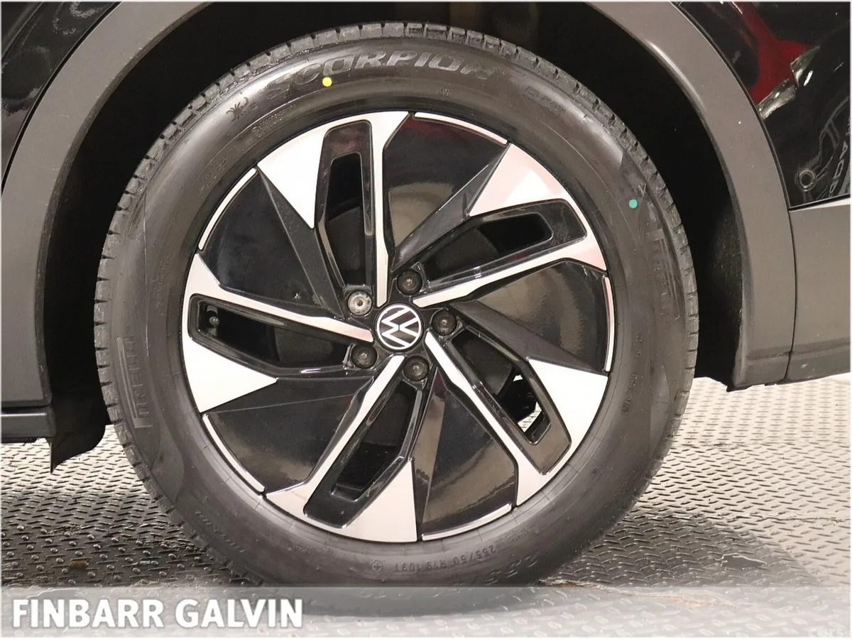 Volkswagen ID.4 Estate, Electric, 2023, Black