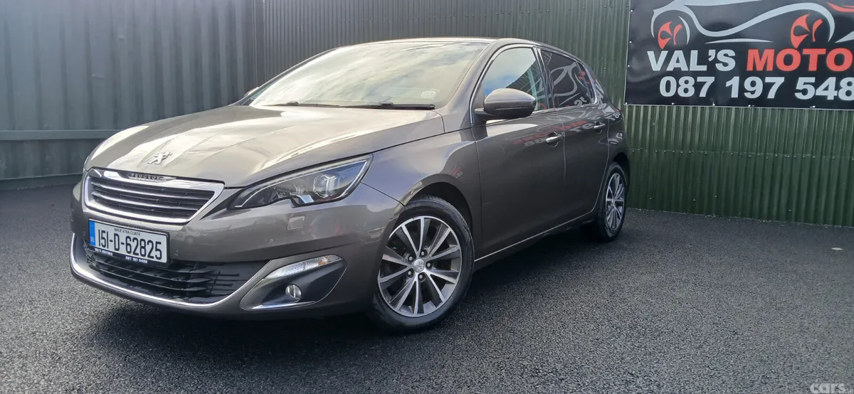 Peugeot 308 Hatchback, Petrol, 2015, Grey