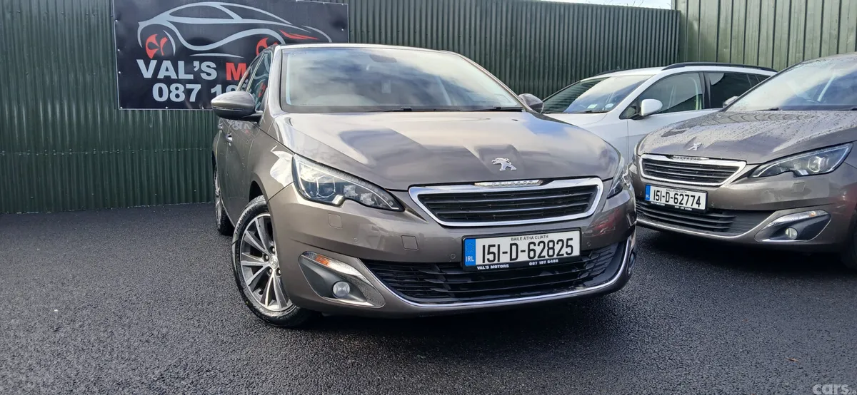 Peugeot 308 Hatchback, Petrol, 2015, Grey