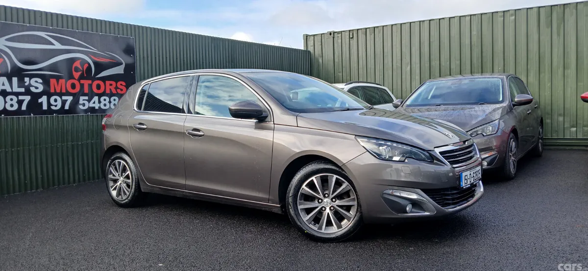 Peugeot 308 Hatchback, Petrol, 2015, Grey