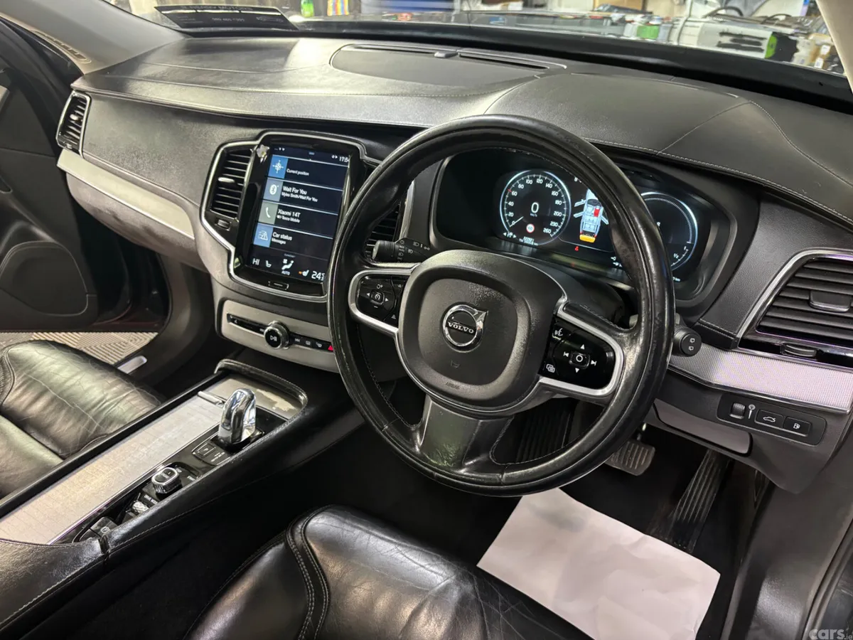 Volvo XC90 SUV, Petrol Plug-in Hybrid, 2017, Grey