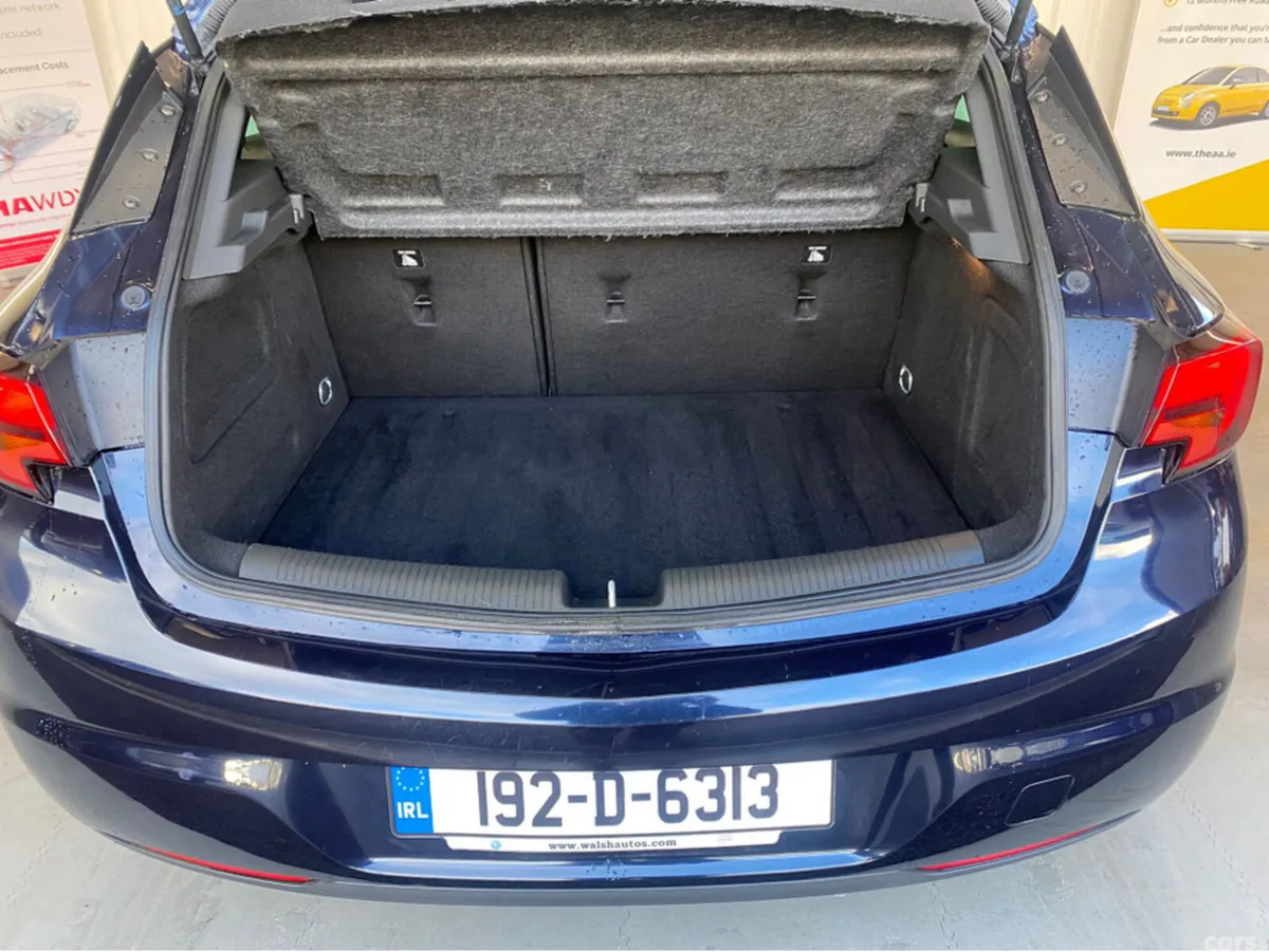 Opel Astra Hatchback, Petrol, 2019, Blue