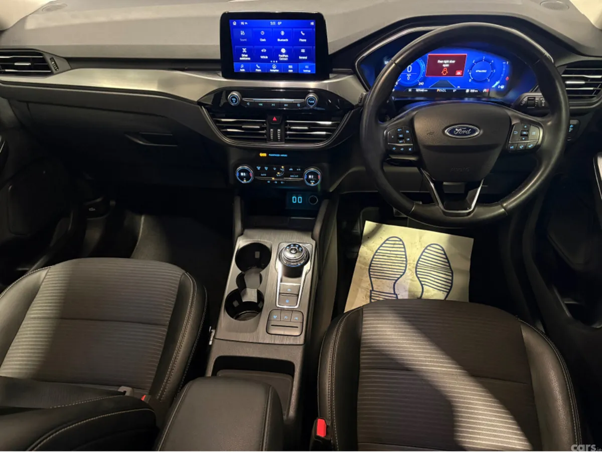 Ford Kuga MPV, Diesel, 2022, Silver