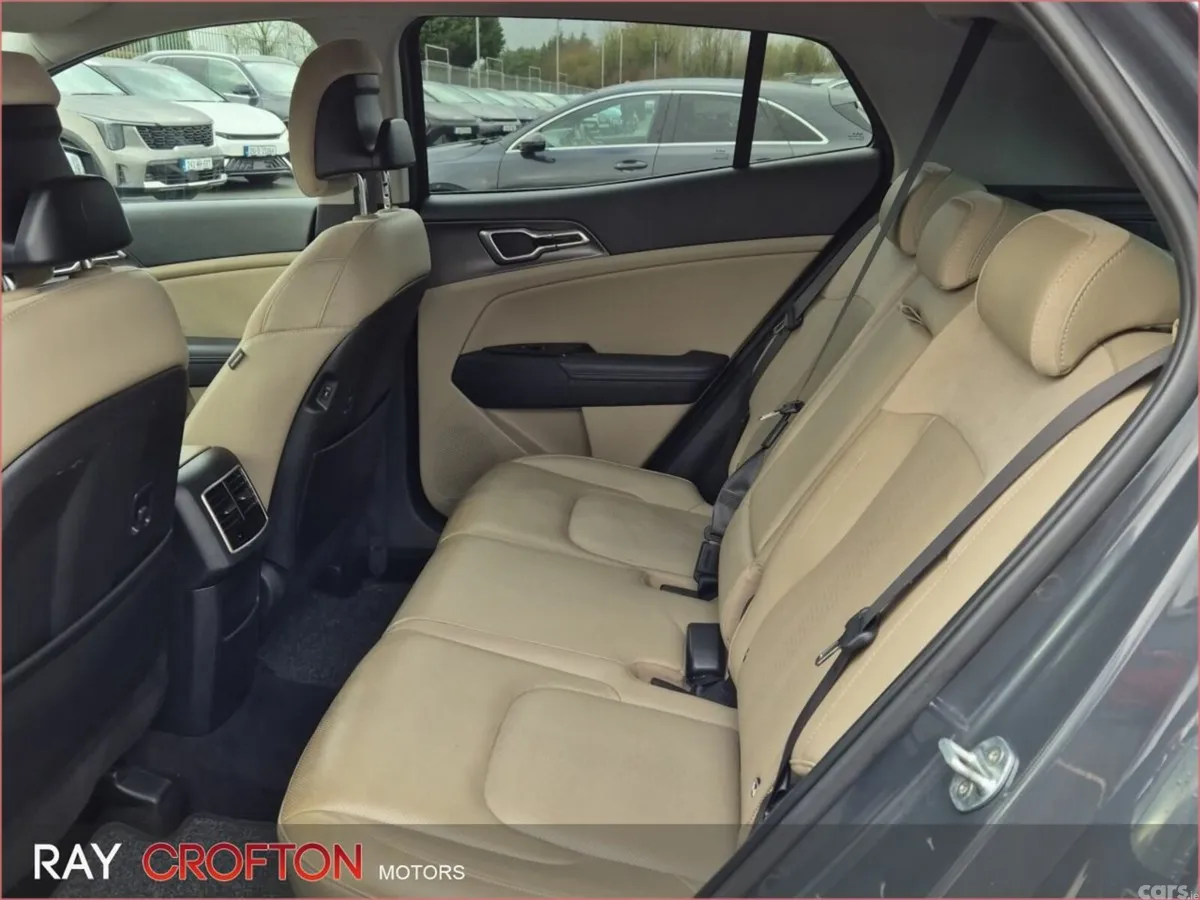 Kia Sportage SUV, Diesel, 2022, Grey
