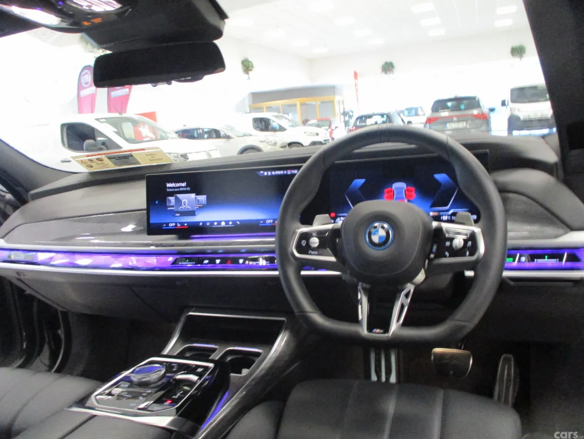 BMW 7-Series Saloon, Petrol Plug-in Hybrid, 2025, Grey
