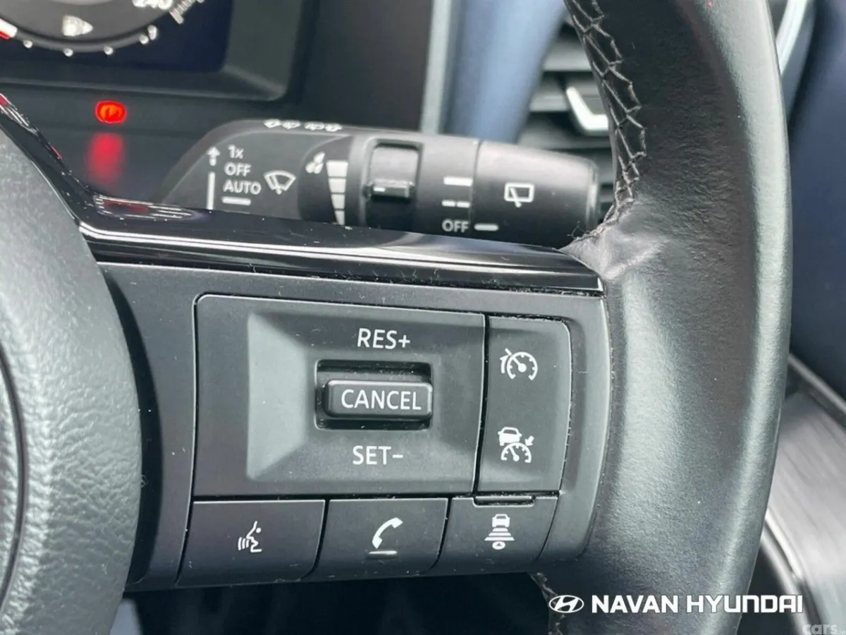 Nissan Qashqai MPV, Petrol Hybrid, 2023, Black