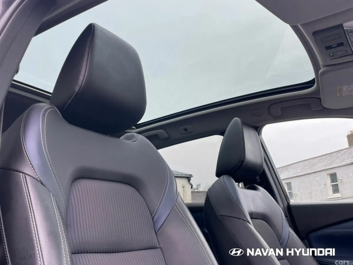 Nissan Qashqai MPV, Petrol Hybrid, 2023, Black