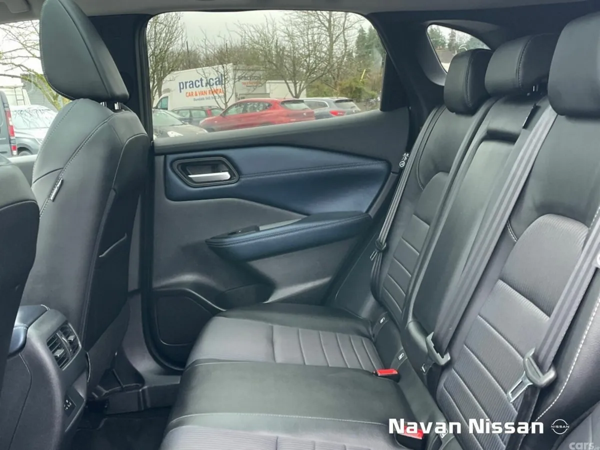 Nissan Qashqai MPV, Petrol Hybrid, 2023, Black