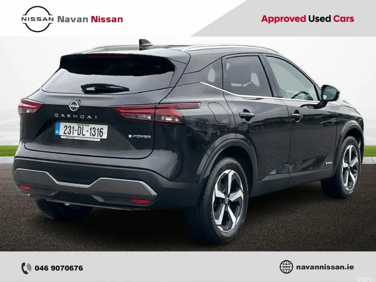 Nissan Qashqai MPV, Petrol Hybrid, 2023, Black