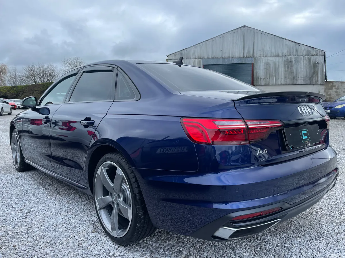 Audi A4 Saloon, Diesel, 2022, Blue
