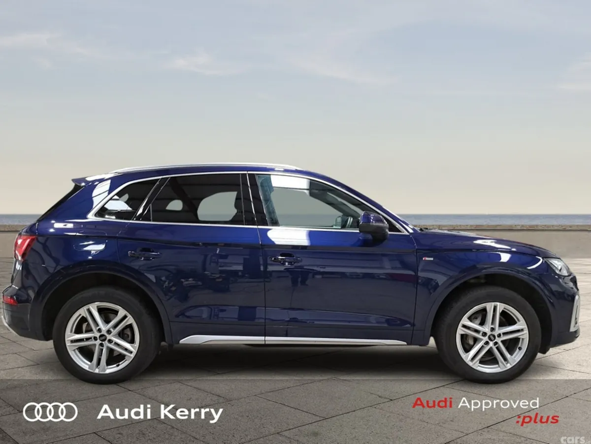 Audi Q5 SUV, Petrol Plug-in Hybrid, 2024, Blue