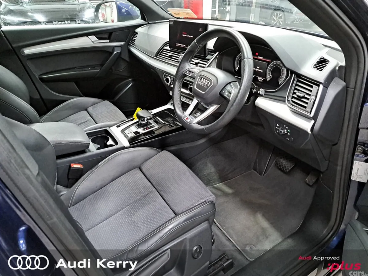 Audi Q5 SUV, Petrol Plug-in Hybrid, 2024, Blue