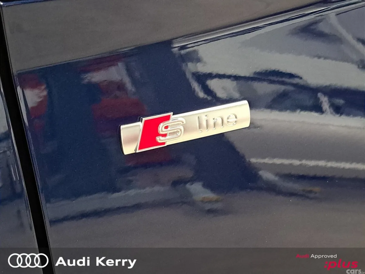 Audi Q5 SUV, Petrol Plug-in Hybrid, 2024, Blue