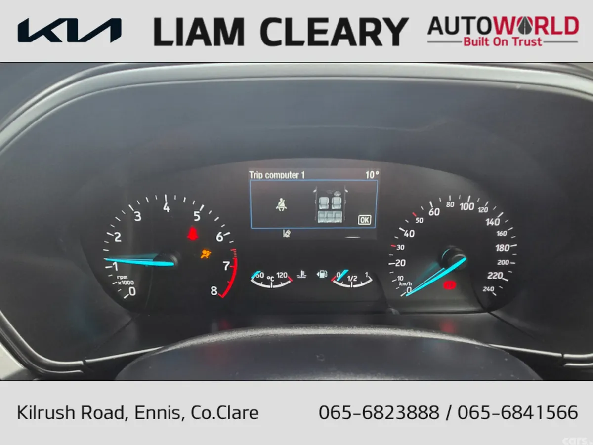Ford Focus Hatchback, Petrol, 2022, Red