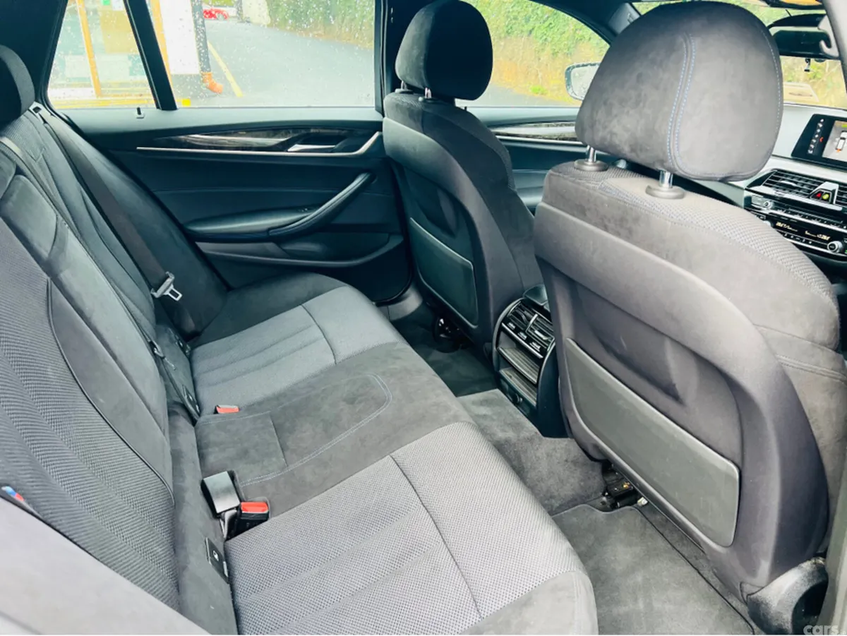 BMW 5-Series Estate, Diesel, 2019, Black