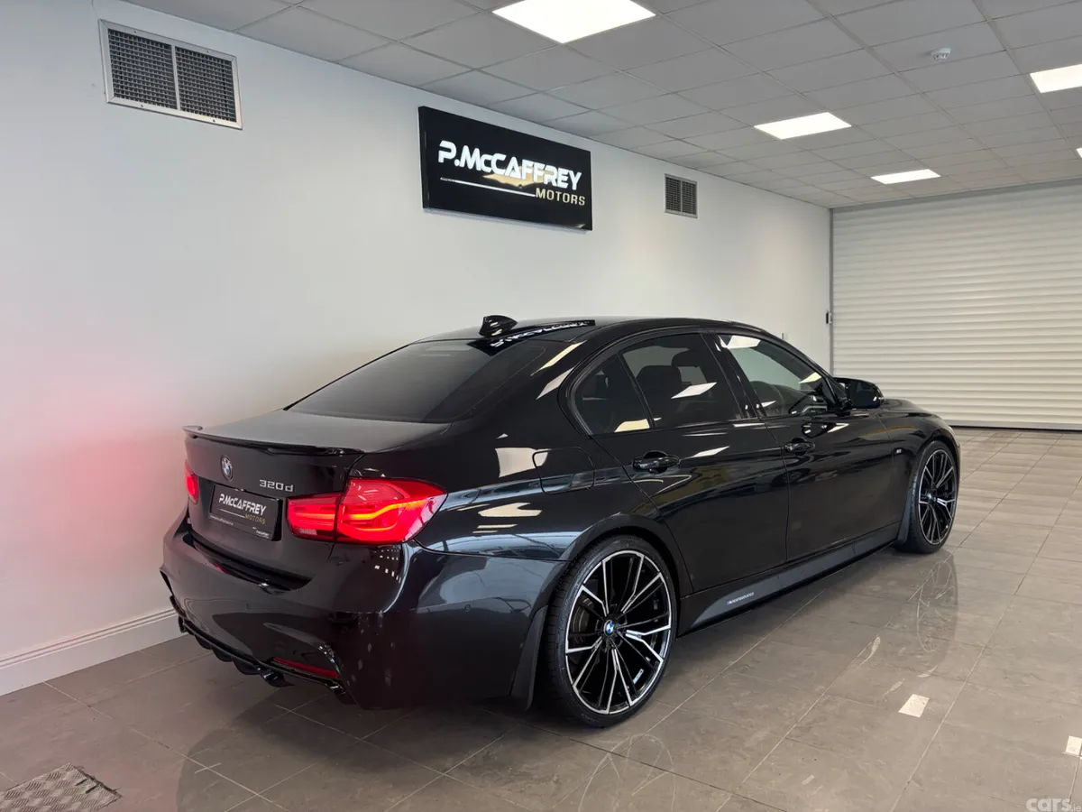 BMW 3-Series Saloon, Diesel, 2018, Black