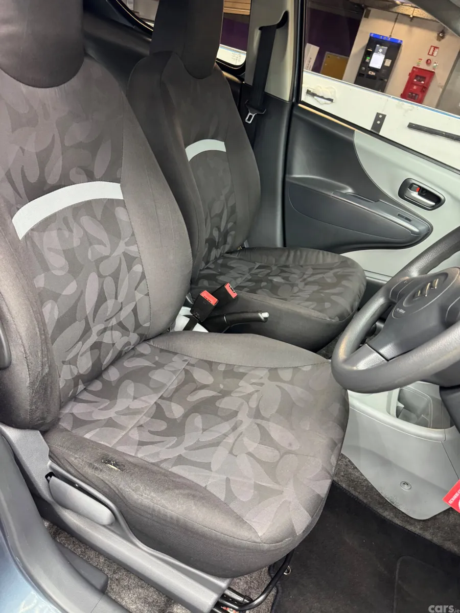 Suzuki Alto Hatchback, Petrol, 2012, Grey