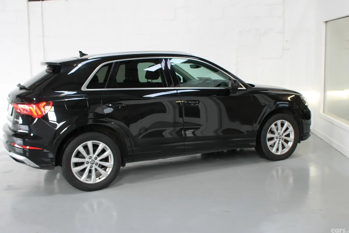 Audi Q3 SUV, Diesel, 2019, Black
