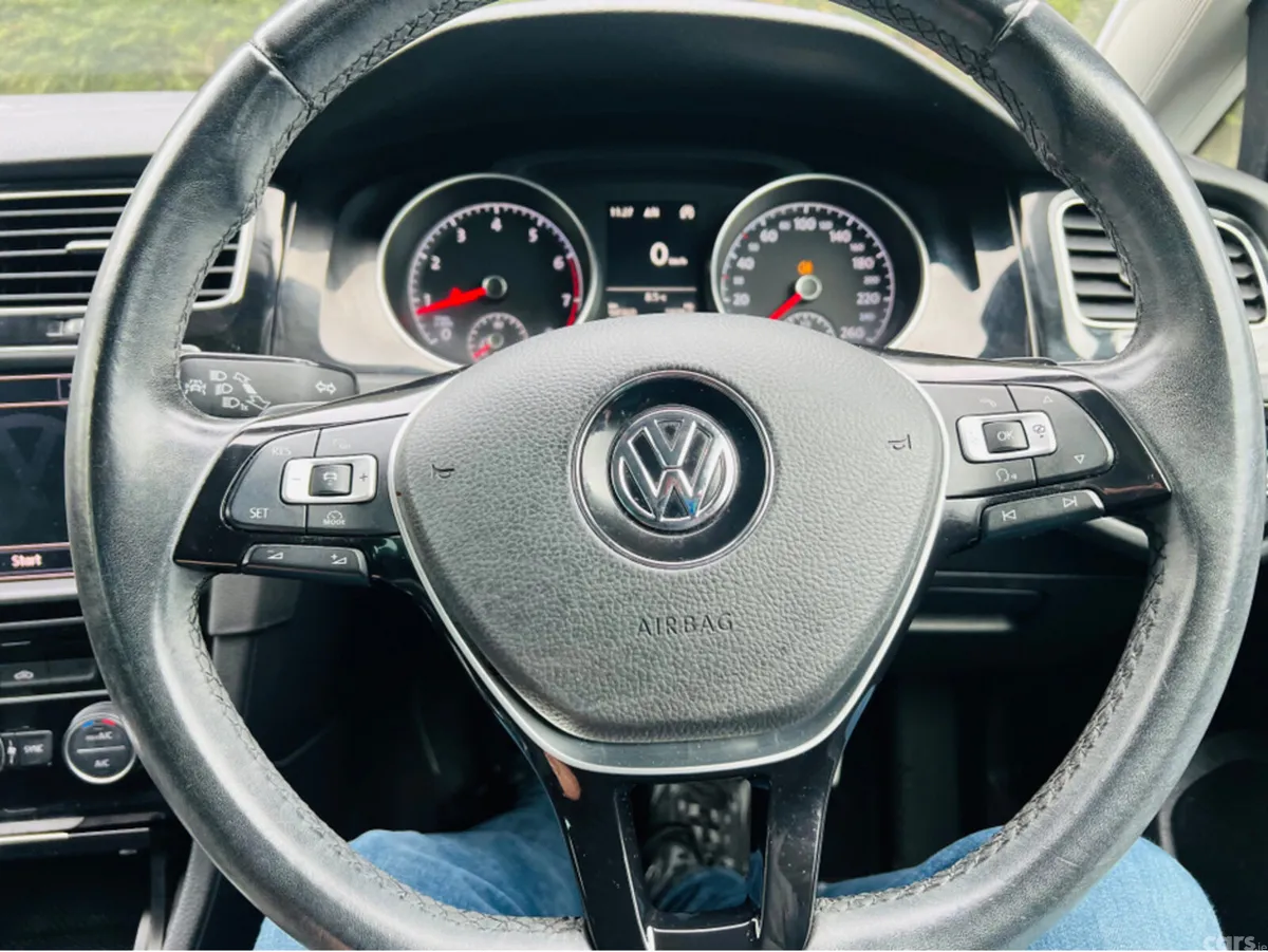 Volkswagen Golf Estate, Petrol, 2016, Grey