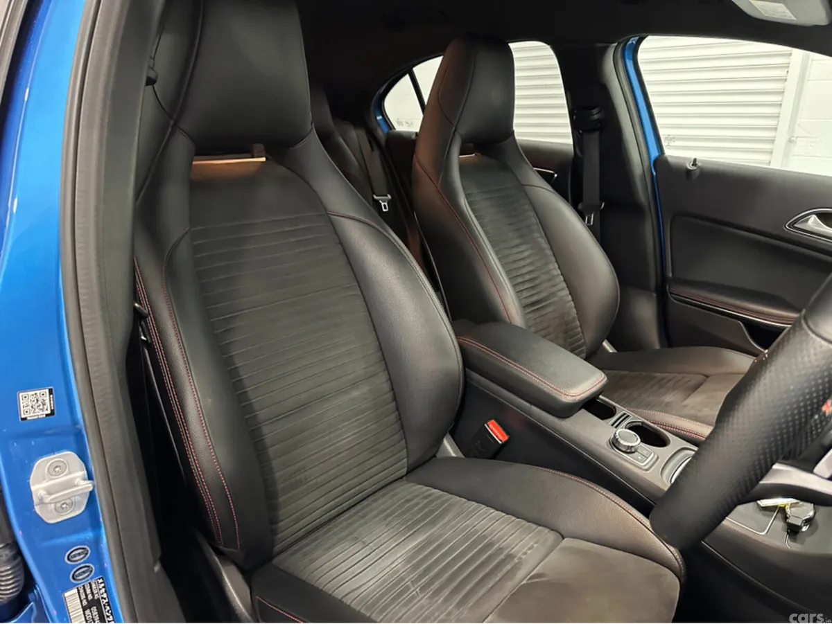 Mercedes-Benz A-Class Hatchback, Petrol, 2016, Blue