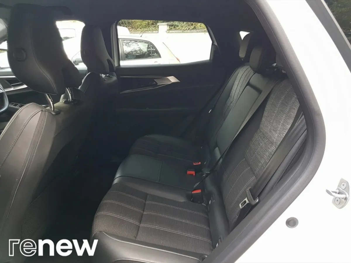 Renault Austral SUV, Petrol, 2025, White