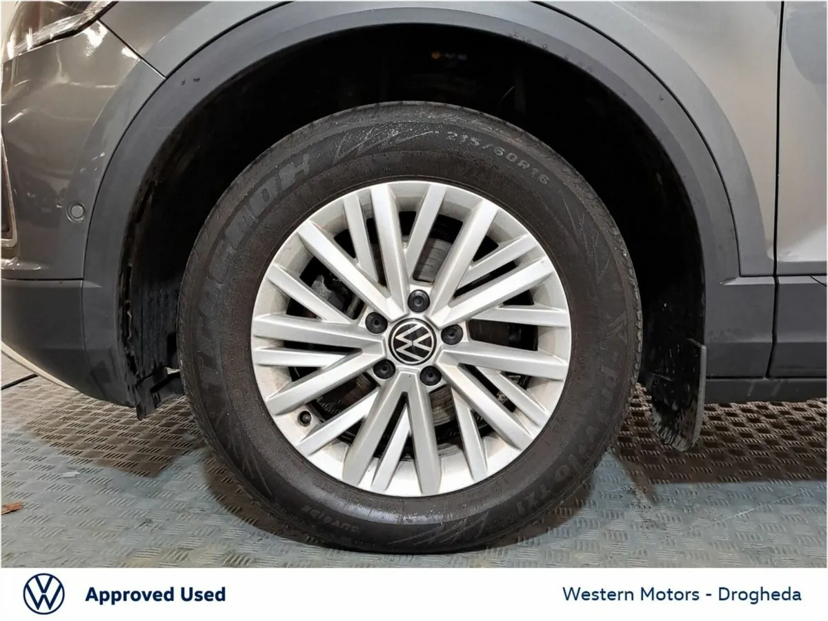 Volkswagen T-Roc SUV, Petrol, 2023, Grey