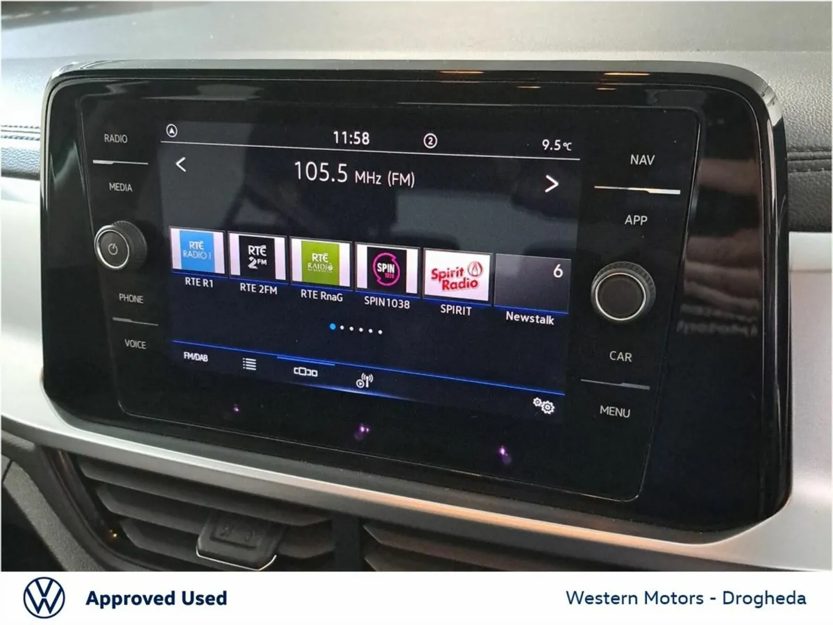 Volkswagen T-Roc SUV, Petrol, 2023, Grey