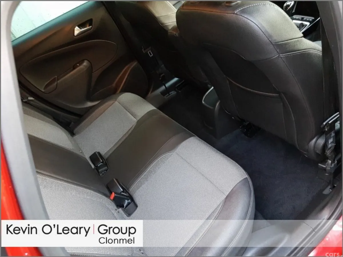 Opel Crossland SUV, Petrol, 2023, Red