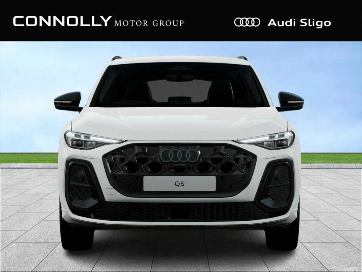 Audi Q5 SUV, Petrol Plug-in Hybrid, 2027, White