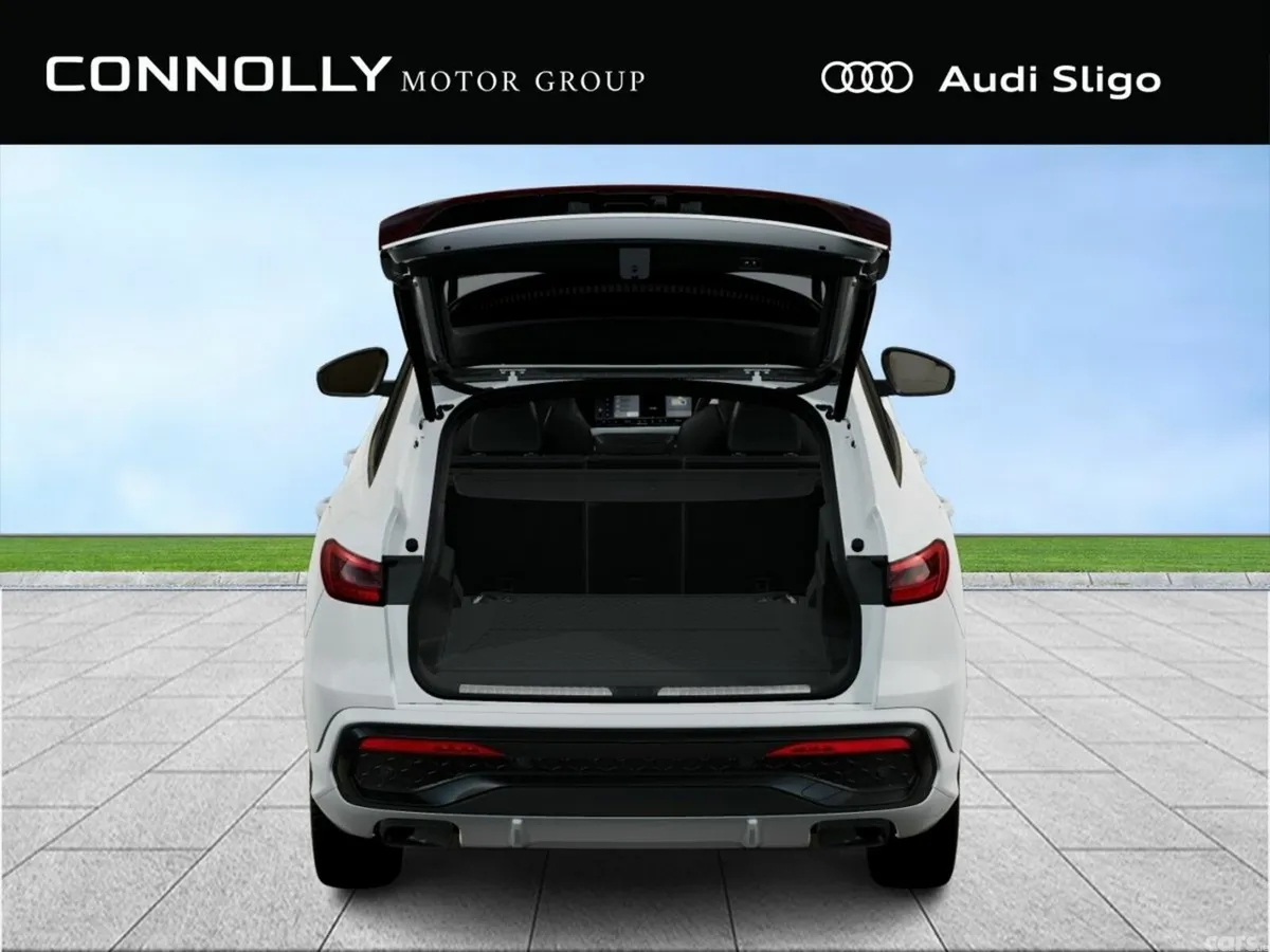 Audi Q5 SUV, Petrol Plug-in Hybrid, 2027, White