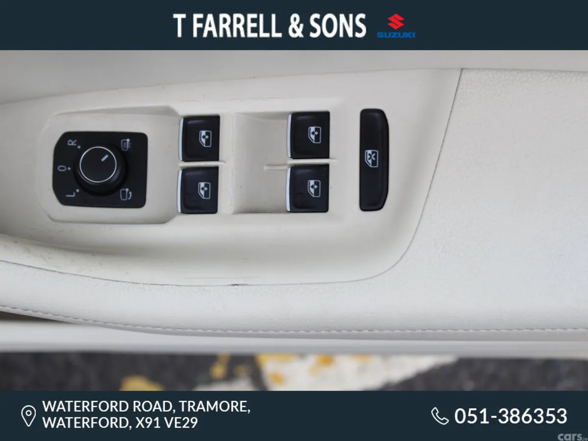 Volkswagen Passat Saloon, Petrol, 2019, Blue