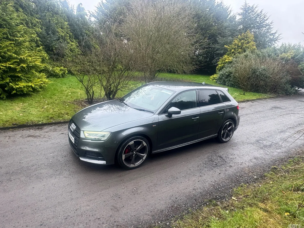 Audi A3 Hatchback, Diesel, 2018, Grey