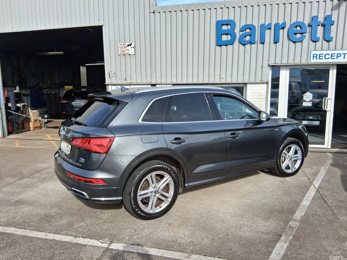 Audi Q5 SUV, Diesel, 2017, Grey