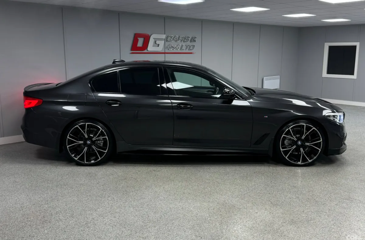 BMW 5-Series Saloon, Diesel, 2017, Grey