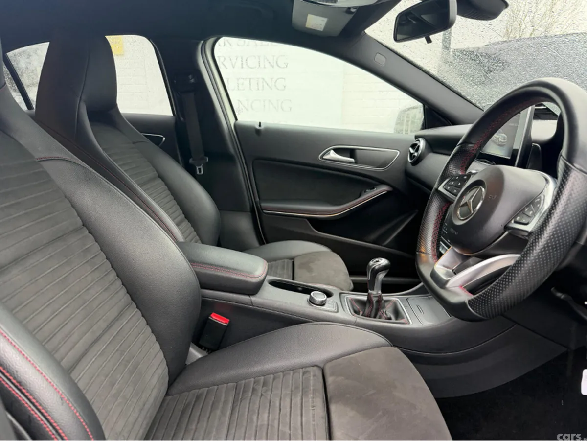 Mercedes-Benz A-Class Hatchback, Petrol, 2018, White