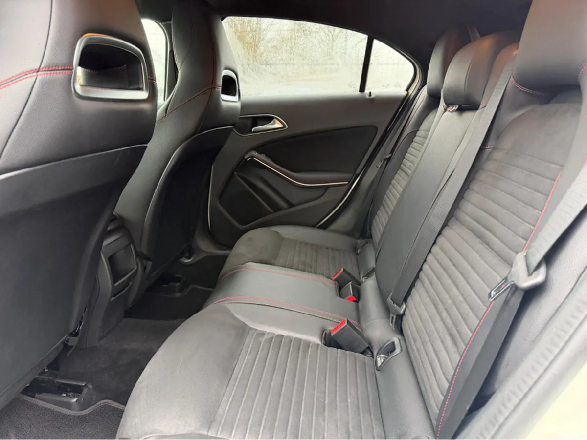 Mercedes-Benz A-Class Hatchback, Petrol, 2018, White