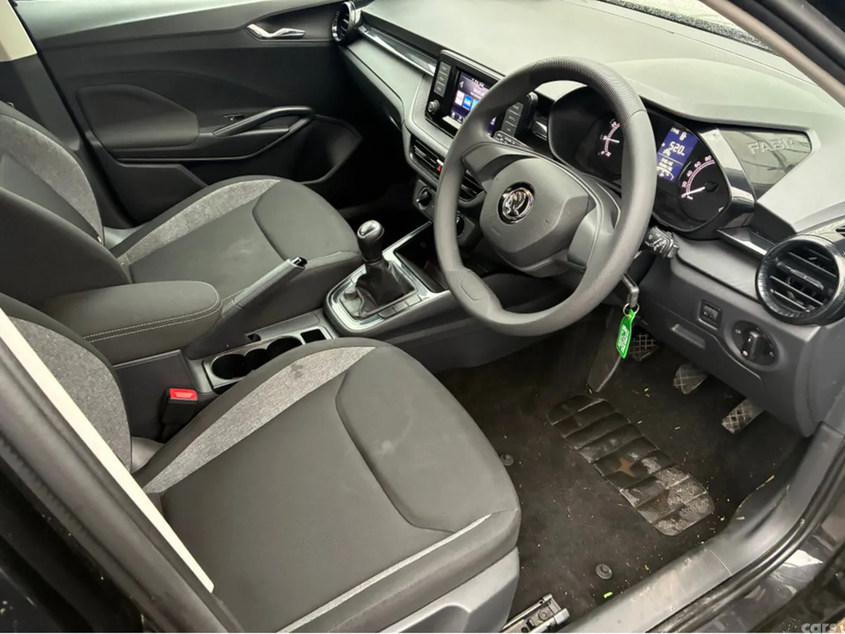 Skoda Fabia Hatchback, Petrol, 2023, Black