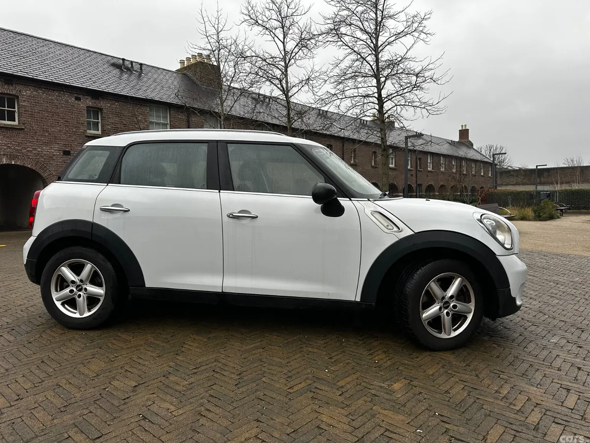 Mini One Estate/Jeep, Diesel, 2013, White