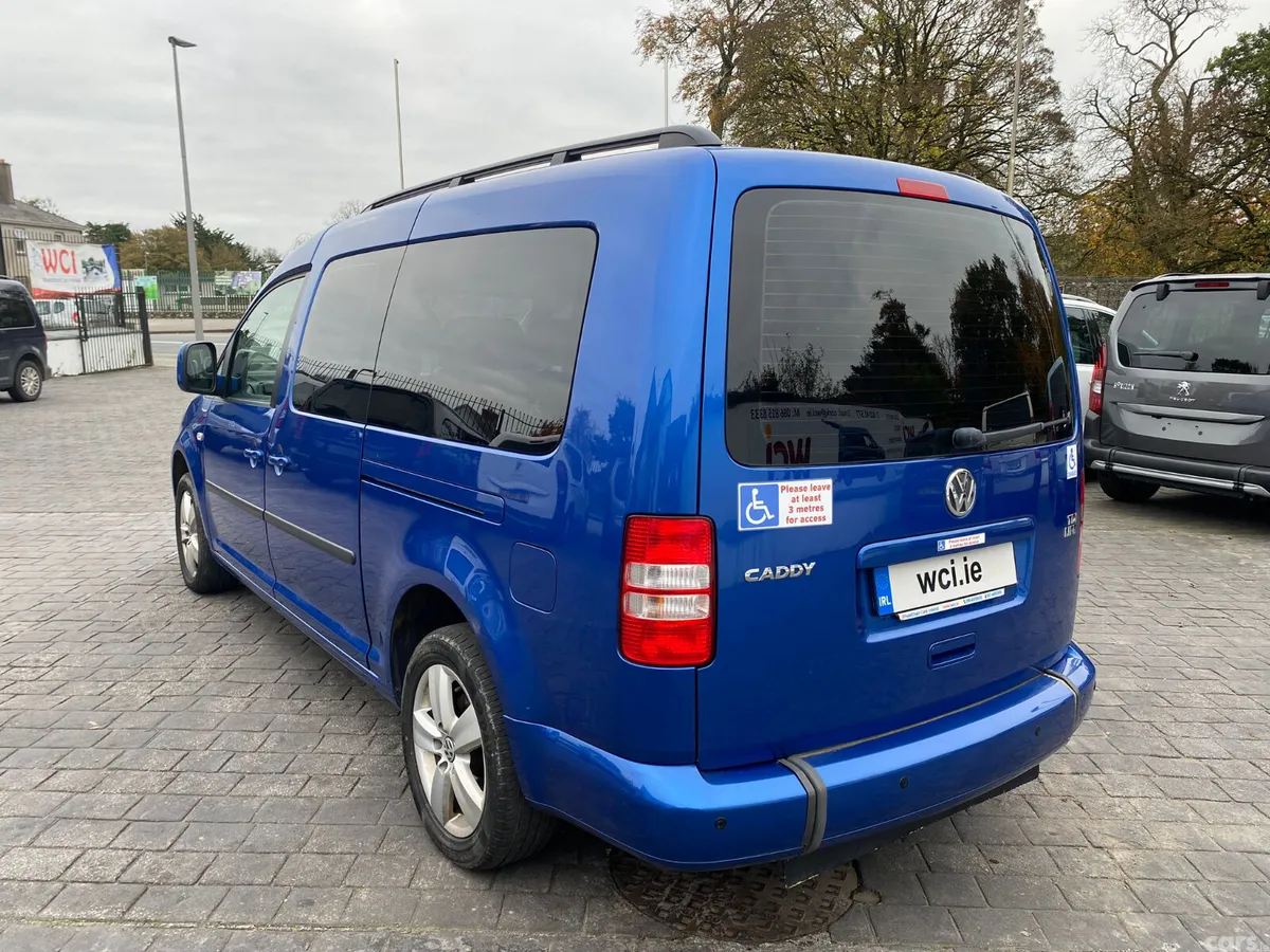 Volkswagen Caddy Maxi Life MPV, Diesel, 2015, Blue