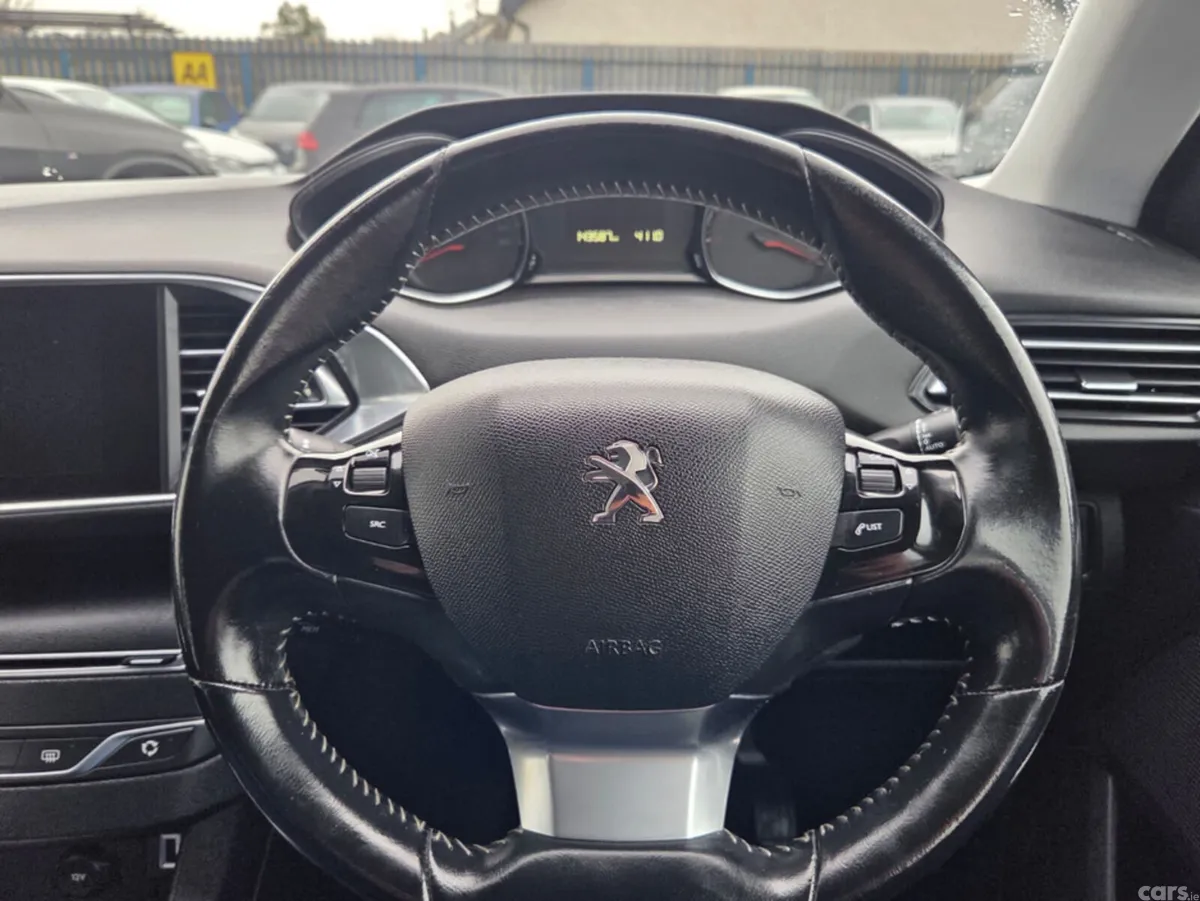 Peugeot 308 Estate, Diesel, 2018, Red