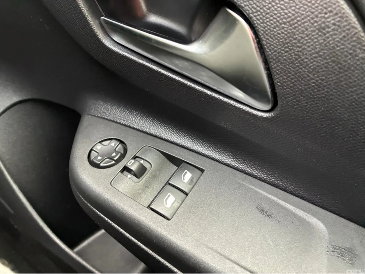 Opel Corsa Hatchback, Petrol, 2023, Blue