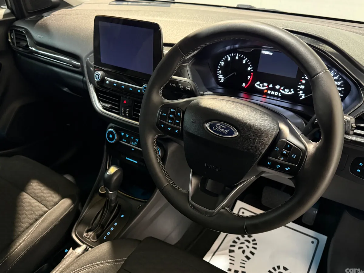 Ford Puma MPV, Petrol, 2021, Black