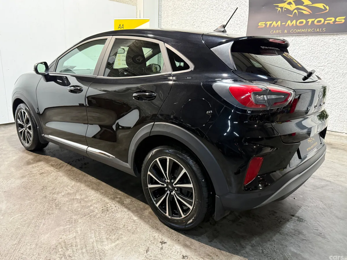 Ford Puma MPV, Petrol, 2021, Black