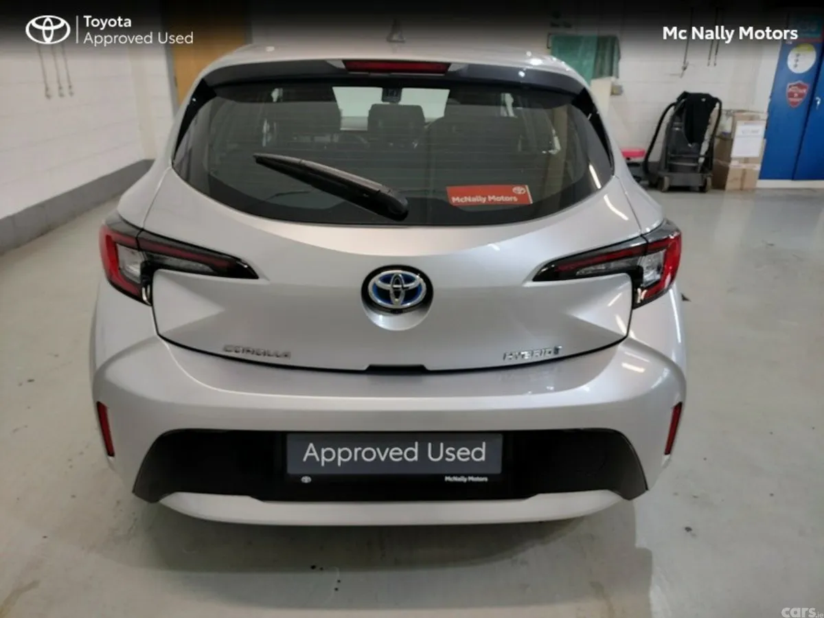 Toyota Corolla Hatchback, Petrol Hybrid, 2024, Silver