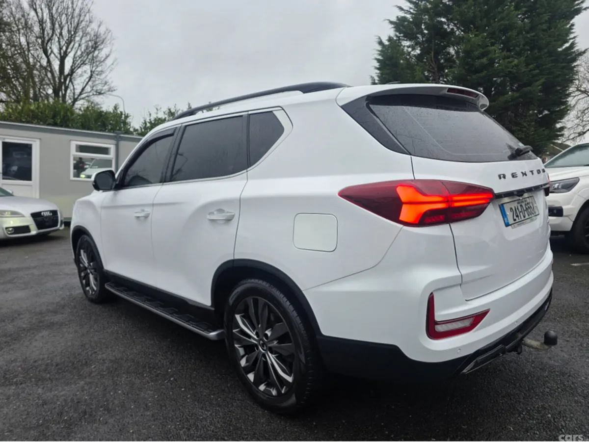 SsangYong Rexton Estate, Diesel, 2024, White