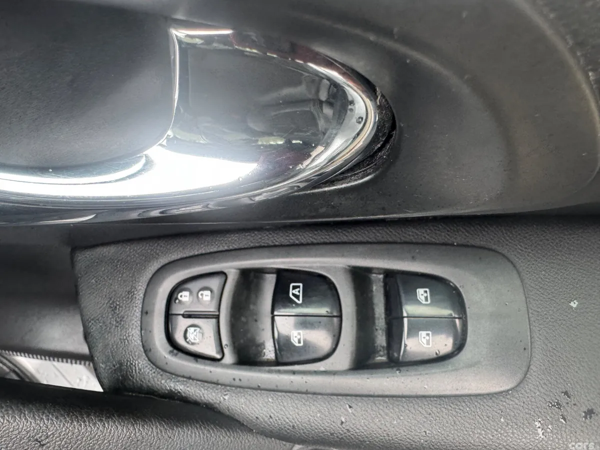 Renault Kadjar SUV, Diesel, 2017, Grey
