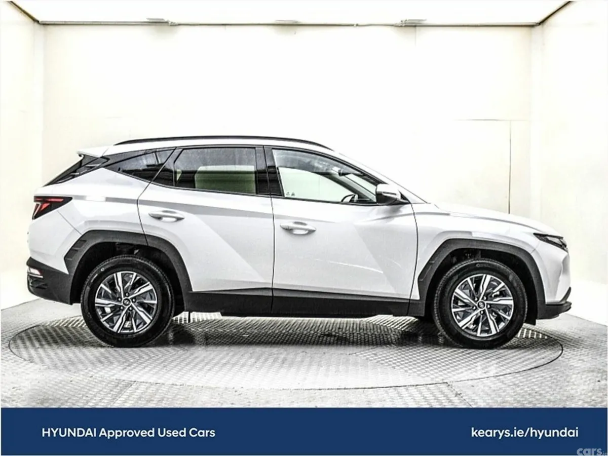 Hyundai Tucson SUV, Petrol Hybrid, 2024, White