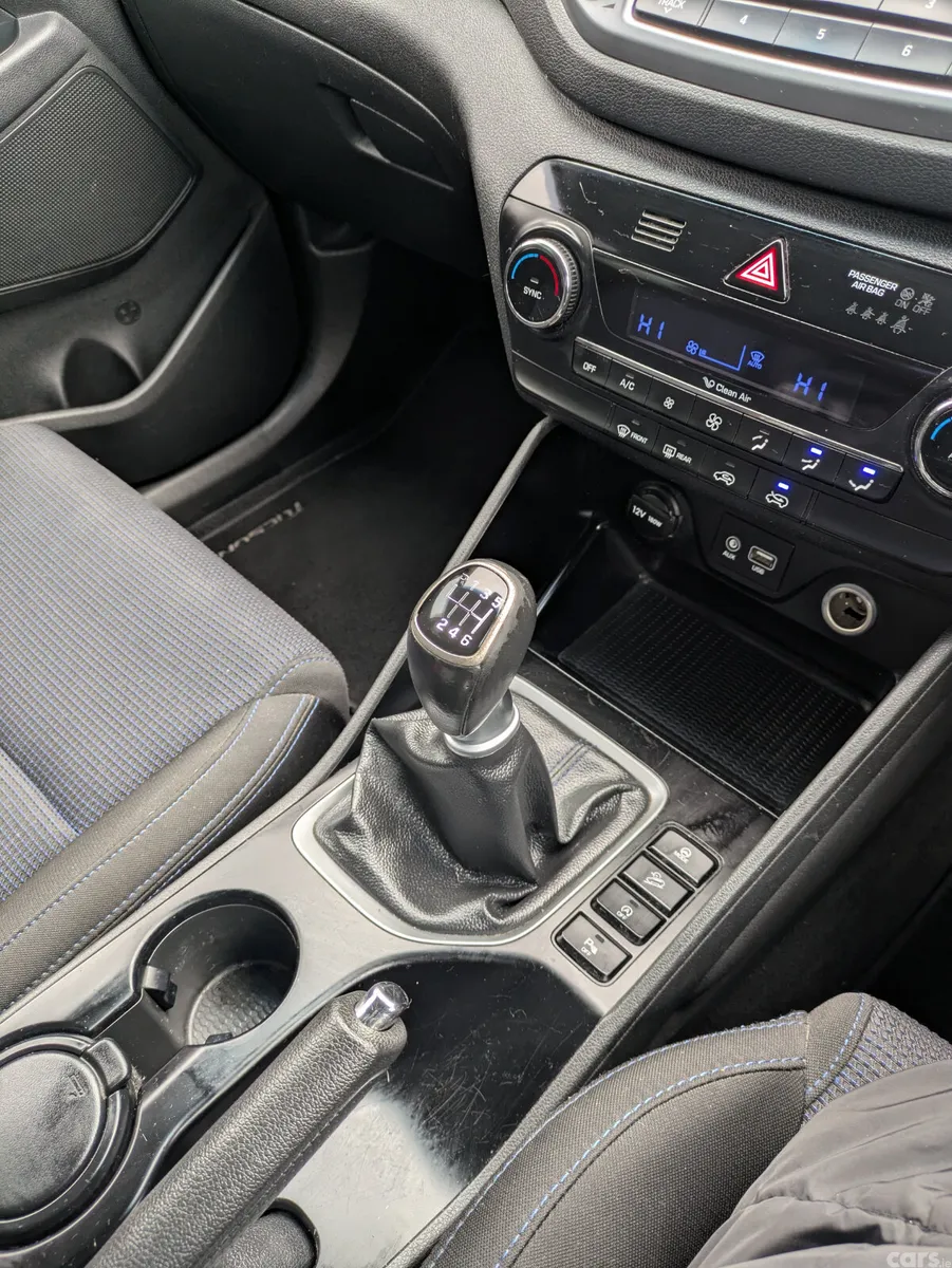 Hyundai Tucson SUV, Diesel, 2017, Black